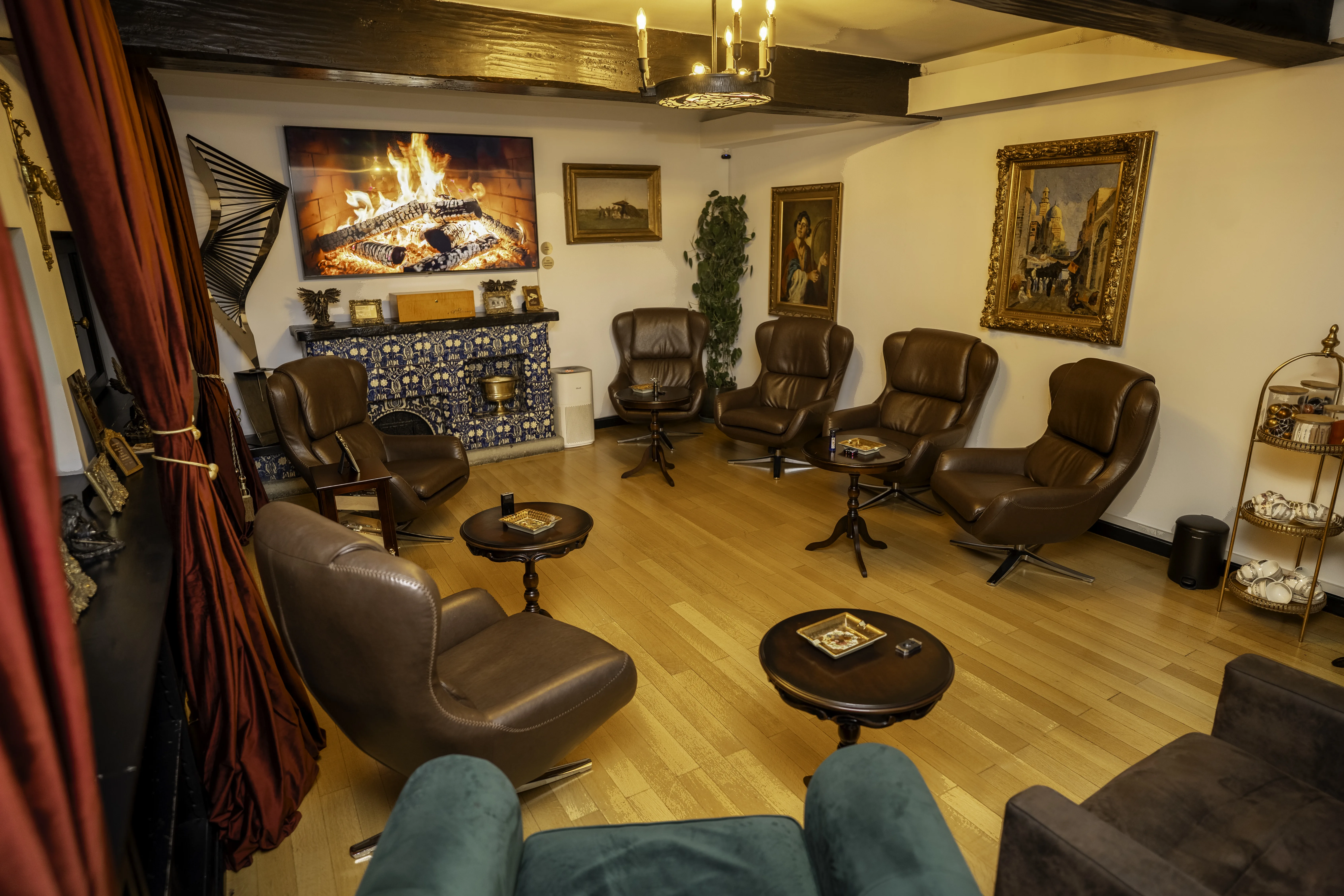 Spatii private 8